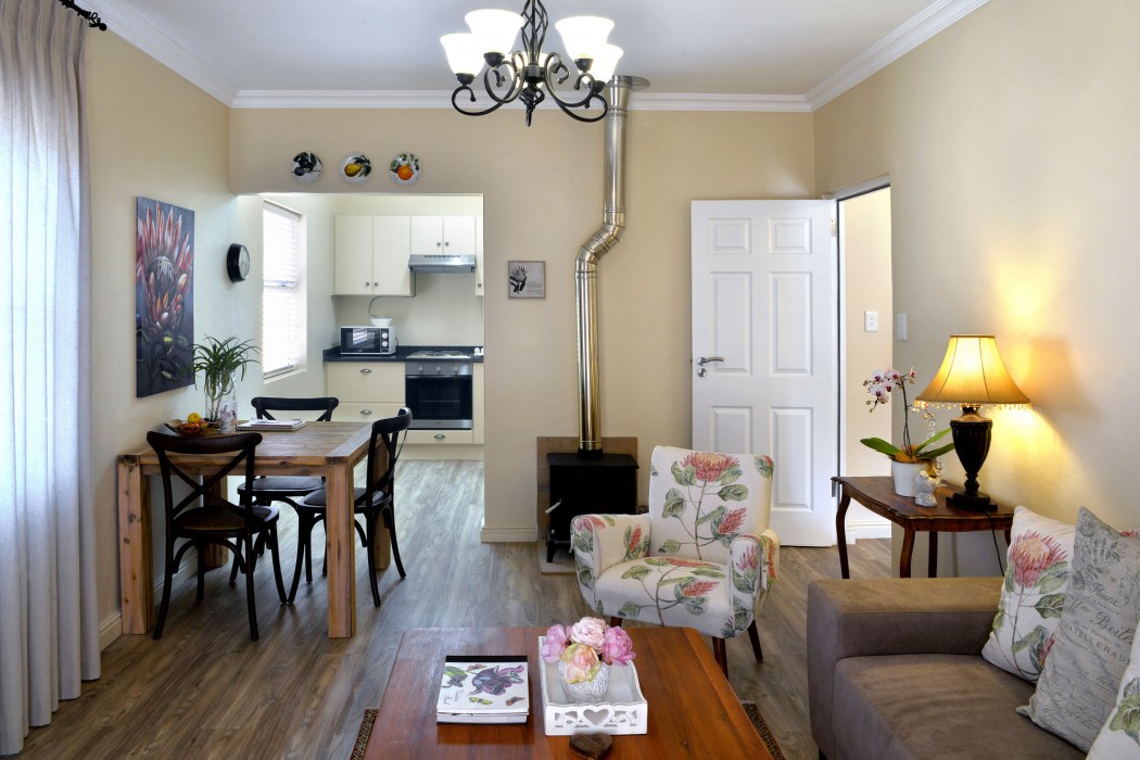 petit plaisir cottage