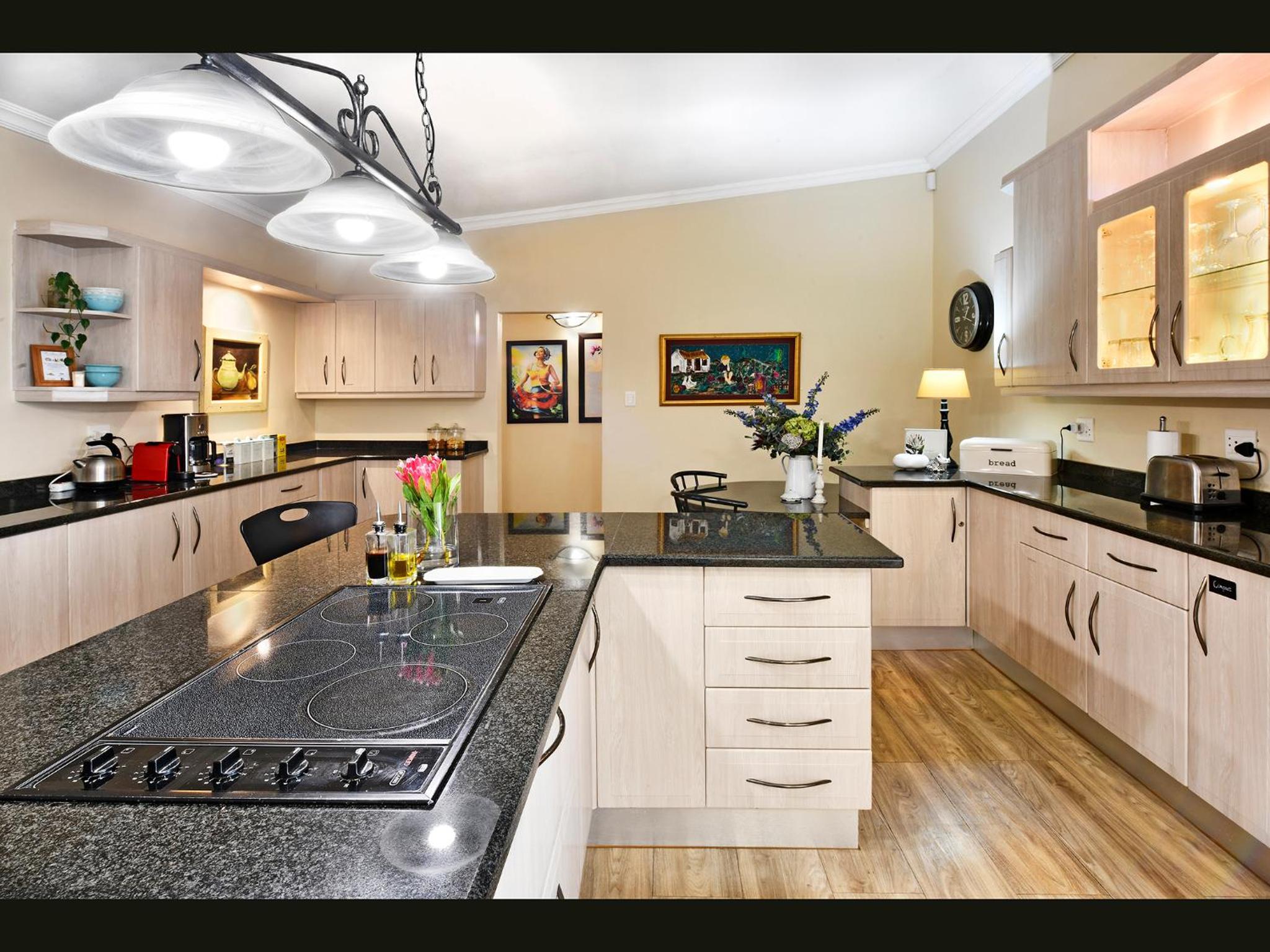 petit plaisir cottage