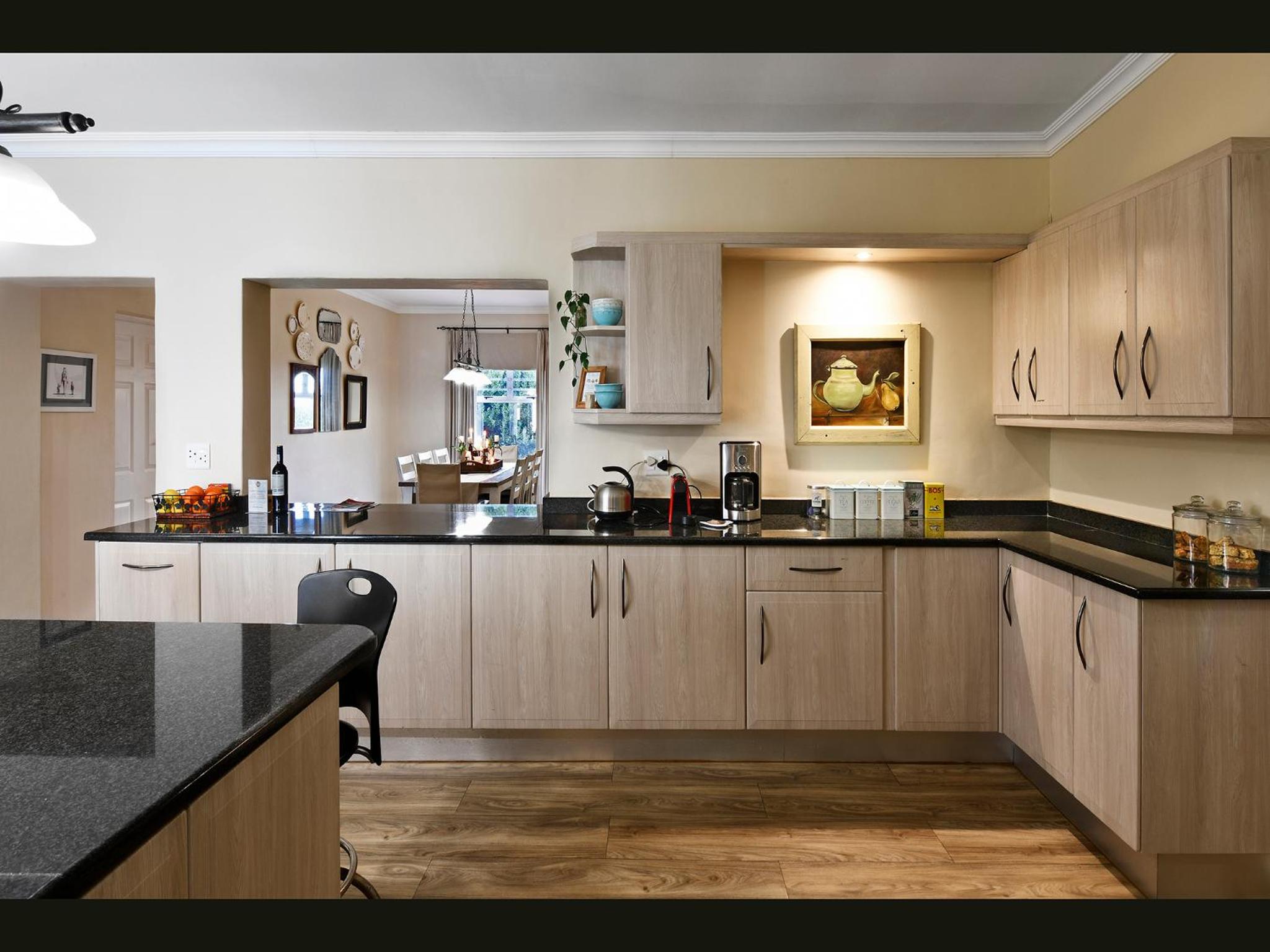 petit plaisir cottage