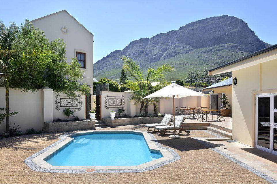 petit plaisir cottage