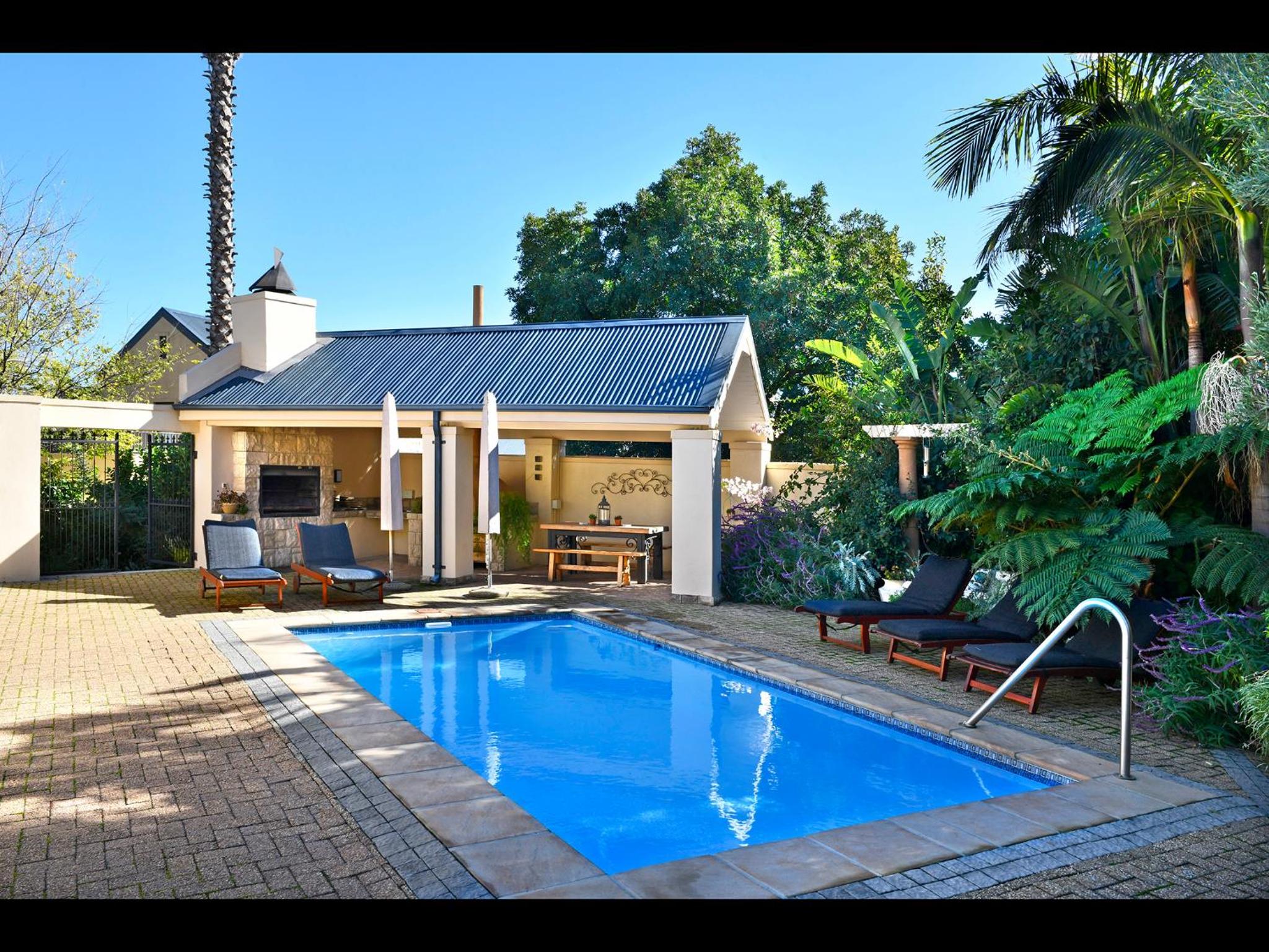 petit plaisir cottage