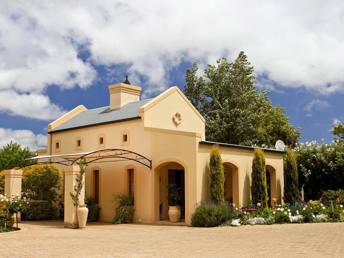 petit plaisir cottage