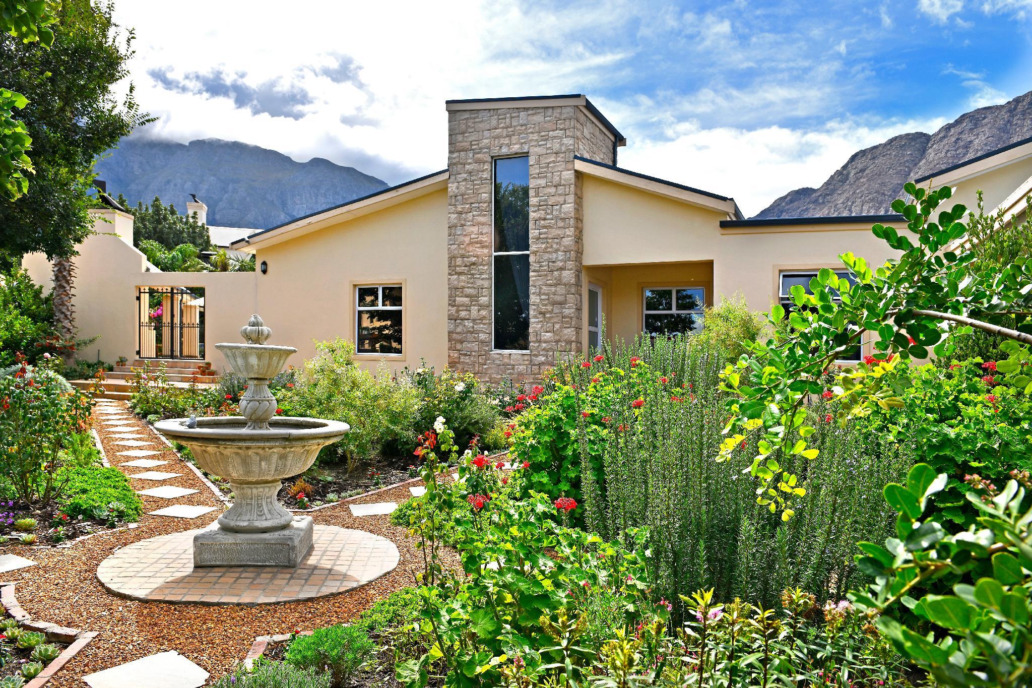 petit plaisir cottage