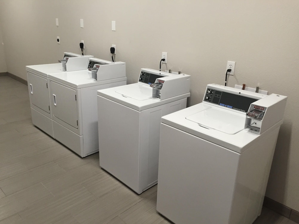 mainstay suites odessa i 20