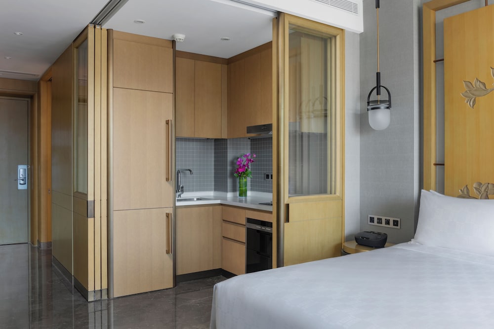 intercontinental haikou seaview by ihg
