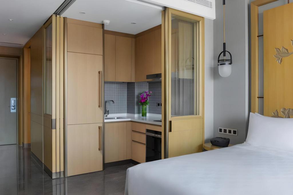 intercontinental haikou seaview by ihg