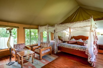 lake naivasha crescent camp