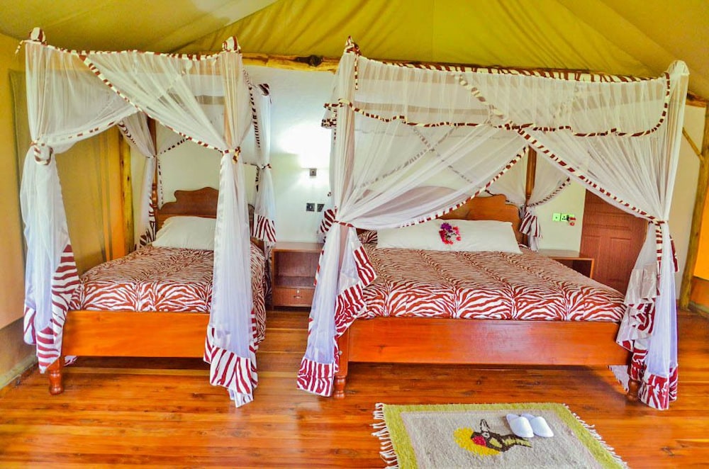 lake naivasha crescent camp