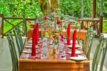 lake naivasha crescent camp