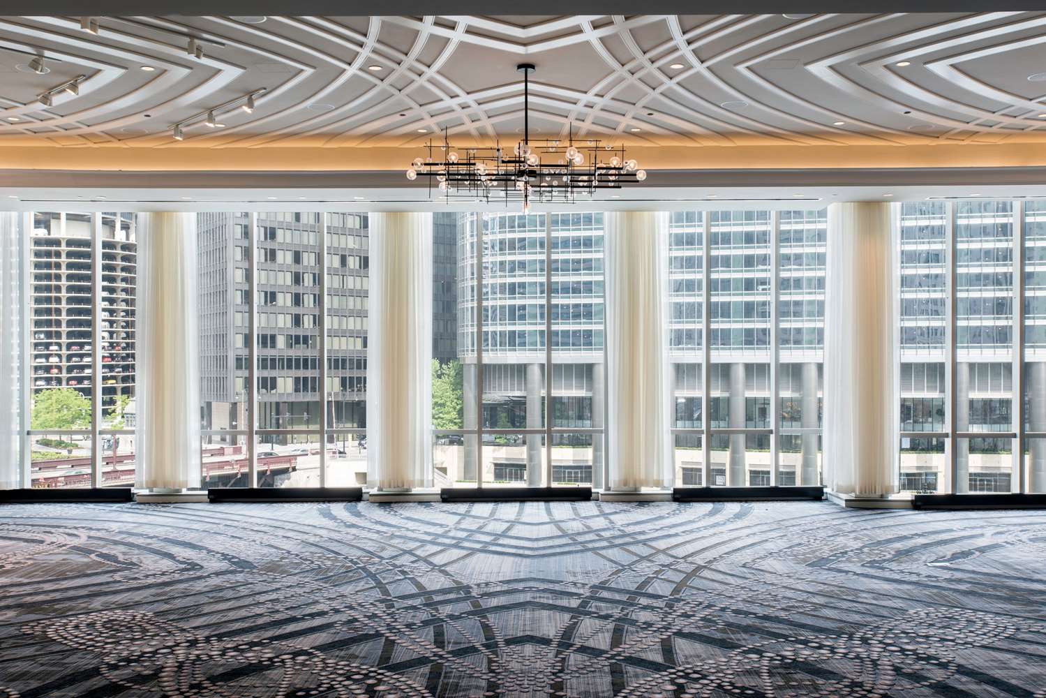 londonhouse chicago curio collection by hilton