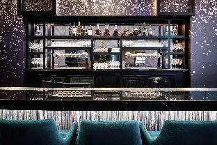 londonhouse chicago curio collection by hilton