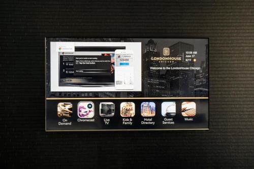 londonhouse chicago curio collection by hilton