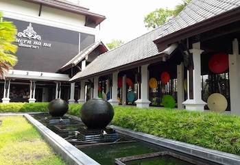 Huern Na Na Boutique Hotel,Phrae>>Nai Wiang,4 star