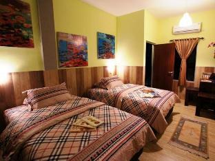 oasis studio hotel satu