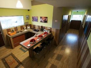 oasis studio hotel satu