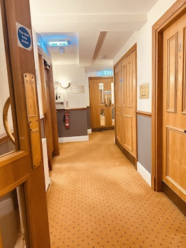 george and dragon place