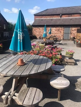 george and dragon place