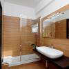 e h suites rome airport