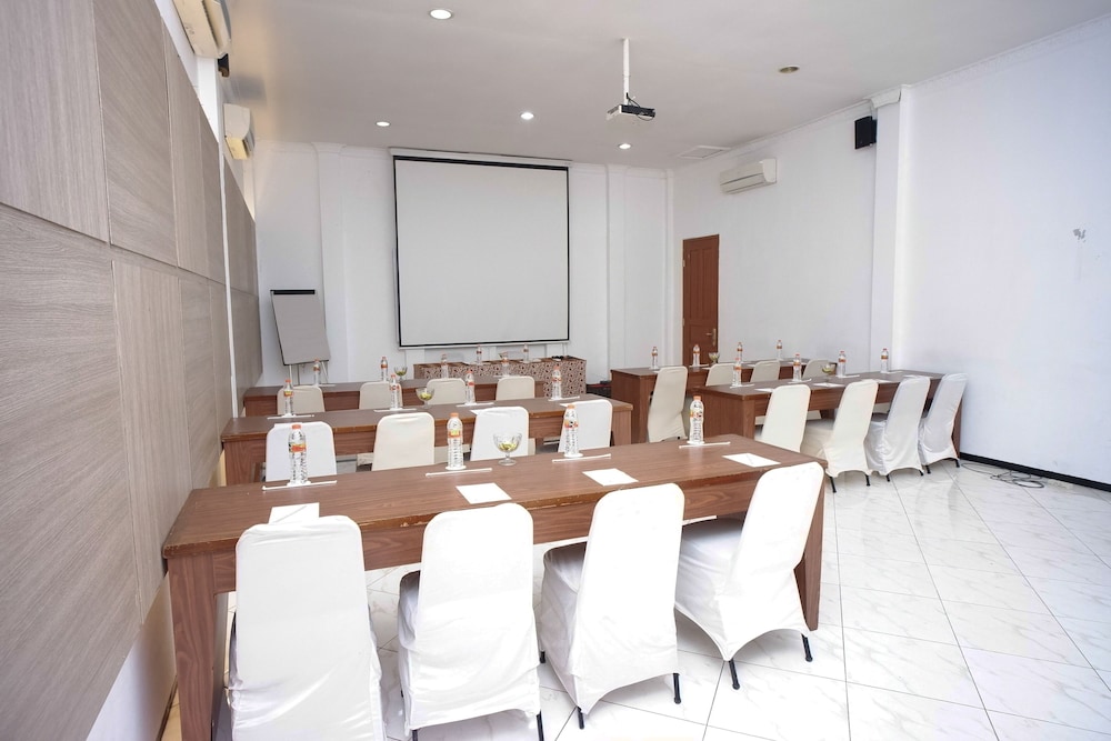 front one resort yogyakarta