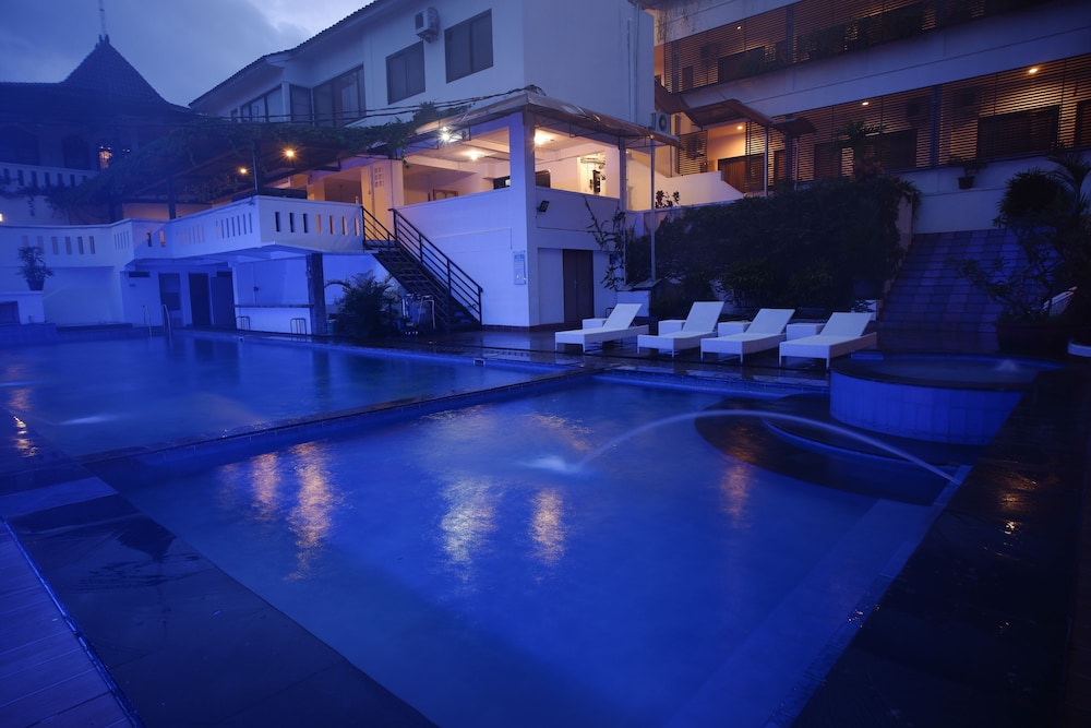 front one resort yogyakarta