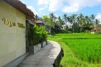 toya villa ubud