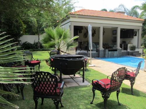casa flora guesthouse