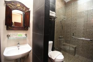 Griya Yunika Homestay,Near Gumuling Well,3 star