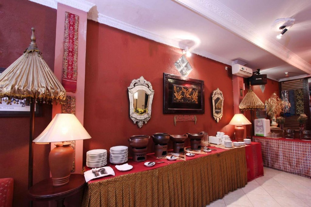 blue safir hotel