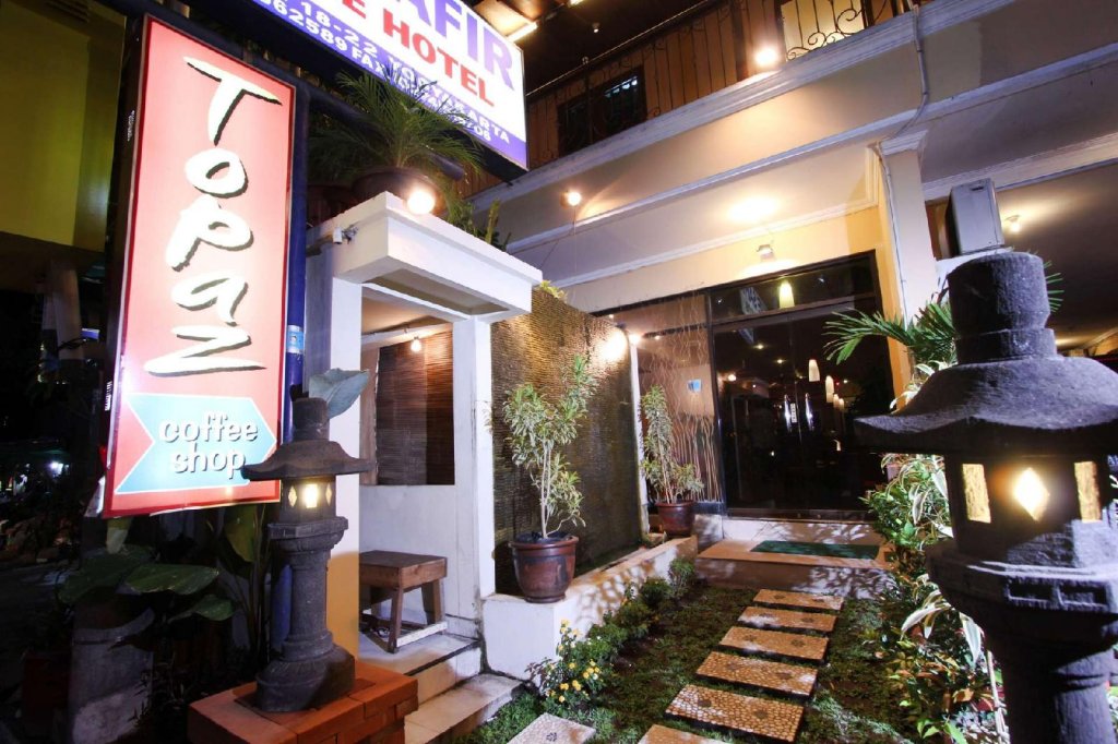 blue safir hotel
