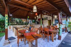 taos house lembongan