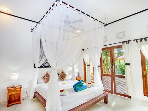 taos house lembongan