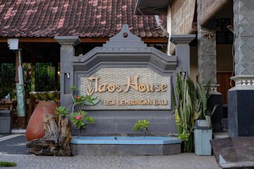taos house lembongan