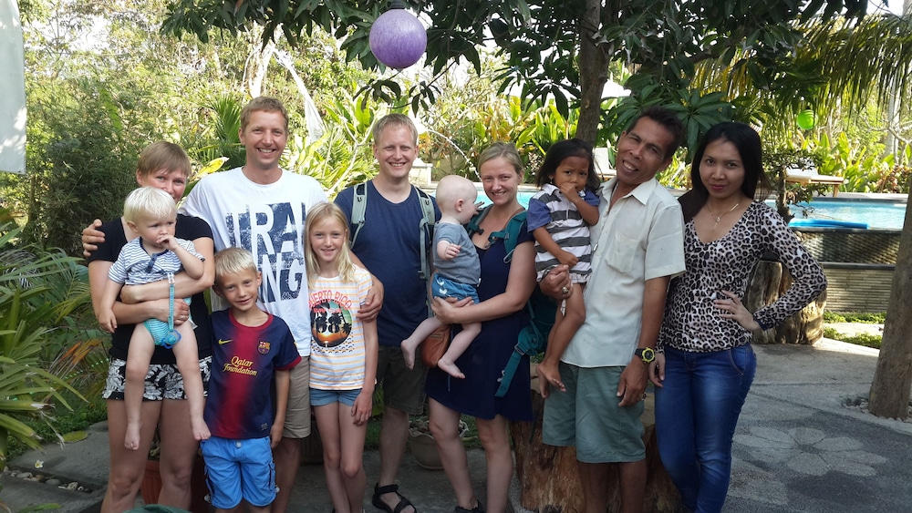 taos house lembongan