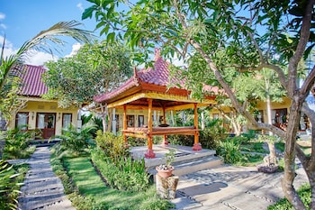taos house lembongan
