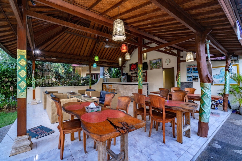 taos house lembongan