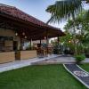Taos House Lembongan,In Lembongan Island (Mushroom Bay),3 star