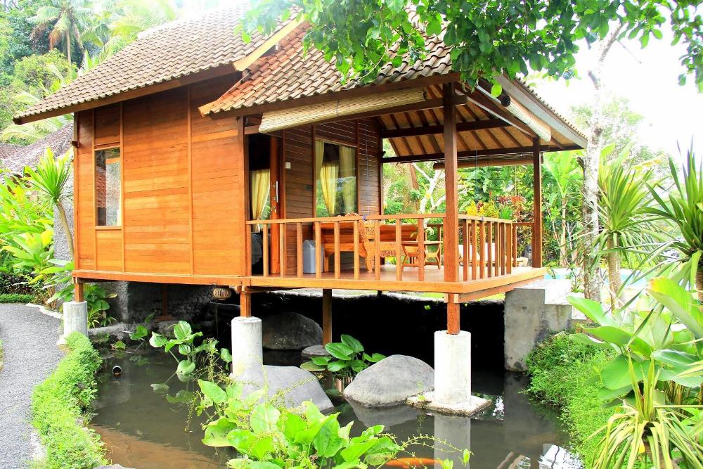 tepi sungai guest house