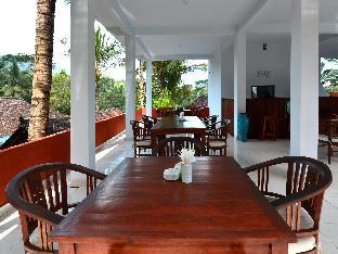 Tepi Sungai Guest House,Jalan Raya Sidemen, Banjar Tebola,2 star