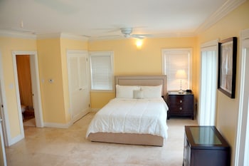 the hamilton beach villas and spa