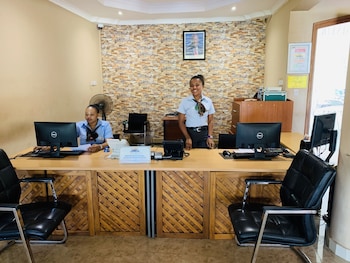 Tanga Beach Resort & Spa,Yambe Island>>Tanga,3.5 star