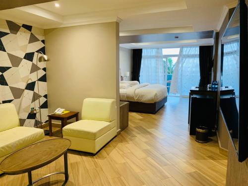 tanga beach resort and spa