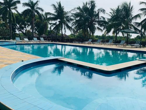 tanga beach resort and spa