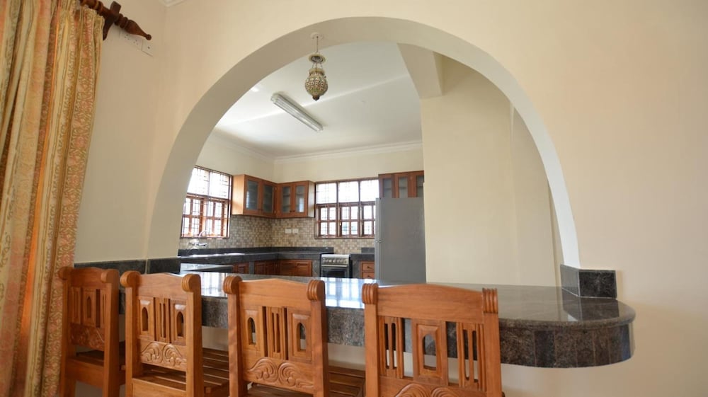 diani pearl luxury apartments