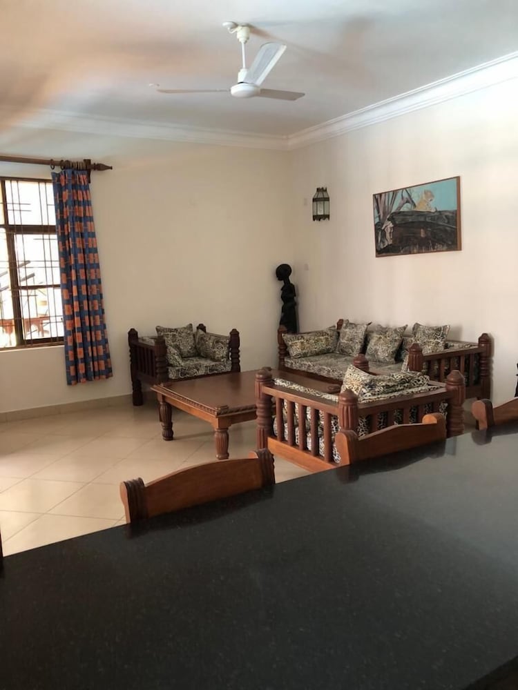 diani pearl luxury apartments