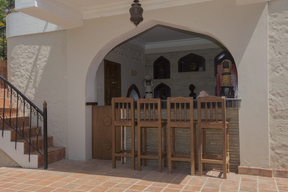 diani pearl luxury apartments