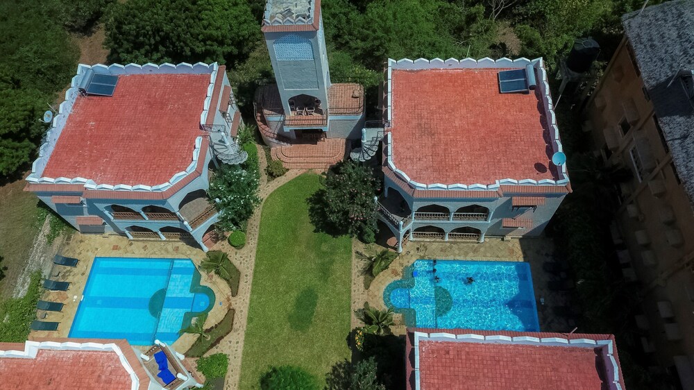 diani pearl luxury apartments