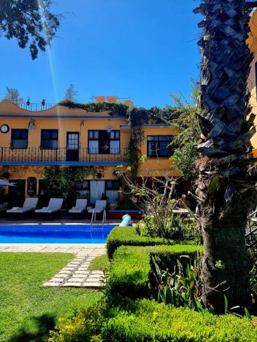 hacienda de las flores