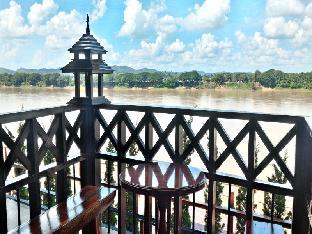 the old chiangkhan boutique hotel