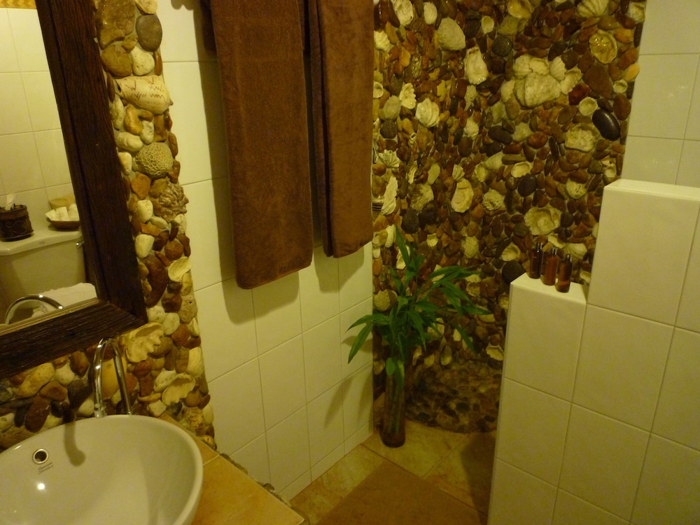 the mangrove hideaway koh chang