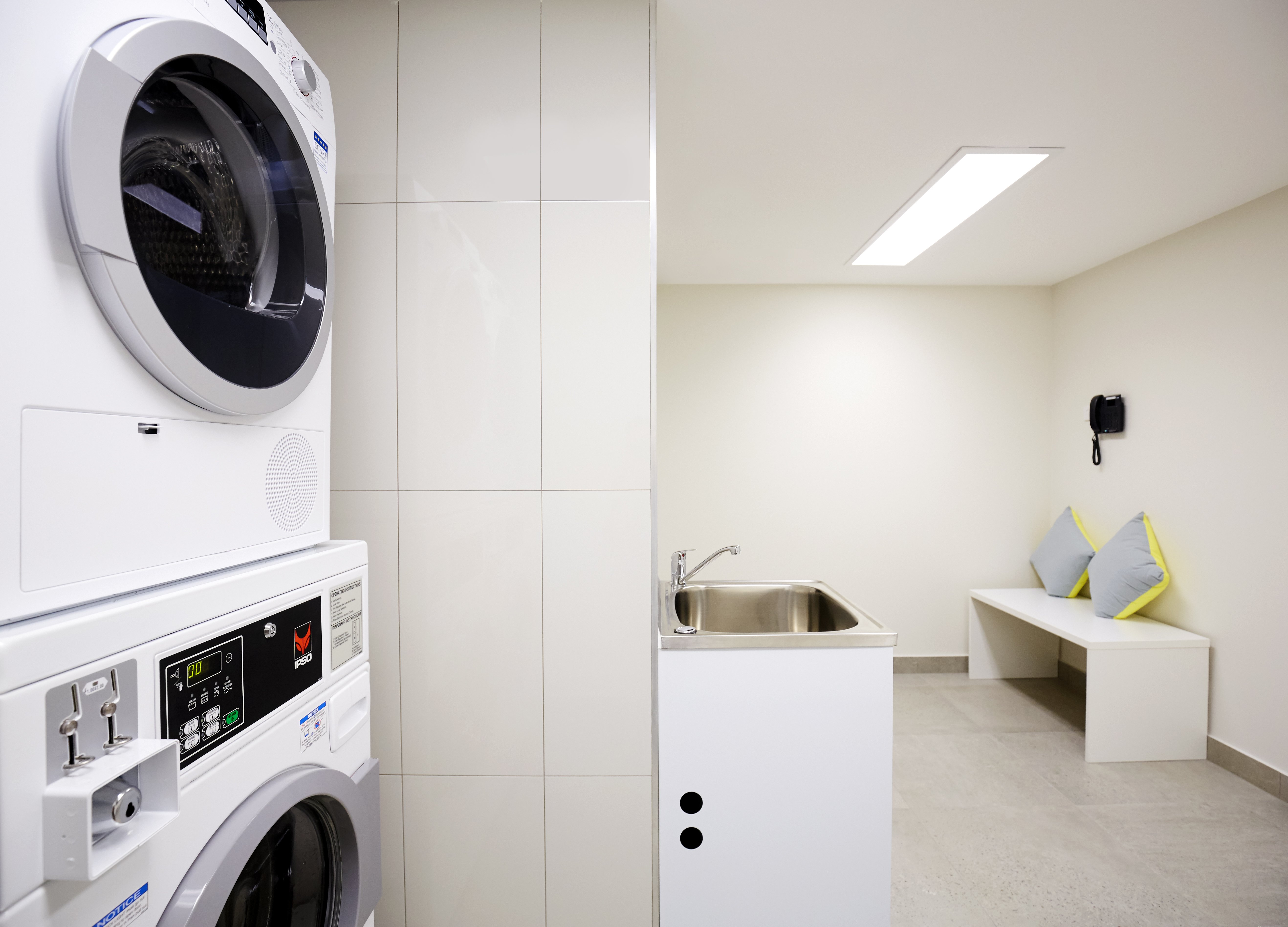 holiday inn express sydney macquarie park by ihg